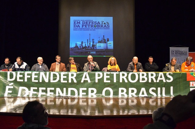 Criada a Frente Parlamentar em defesa da Petrobras