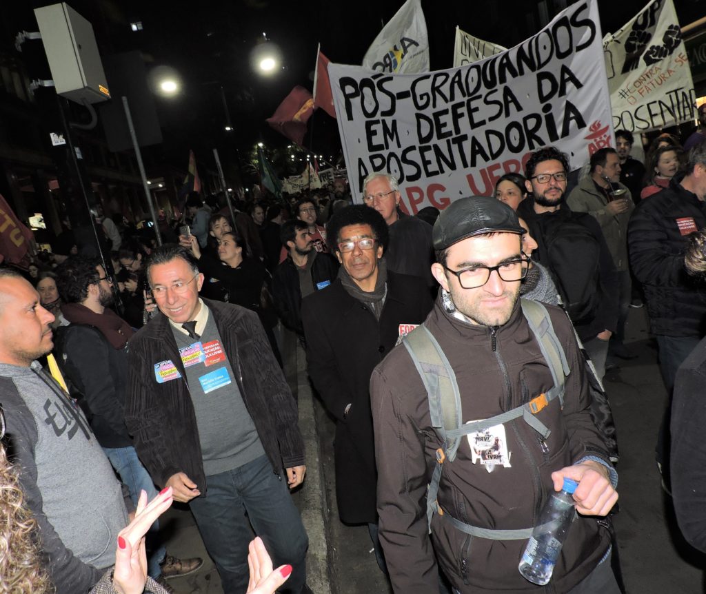 Valdeci reforça mobilização contra cortes na educação, reforma da previdência e desemprego