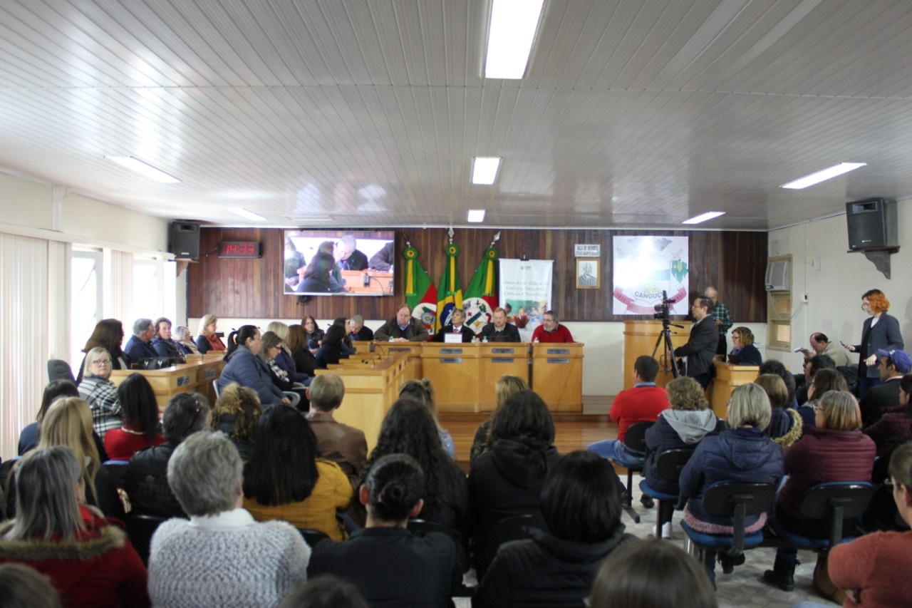 Escolas estaduais reivindicam melhorias em audiência