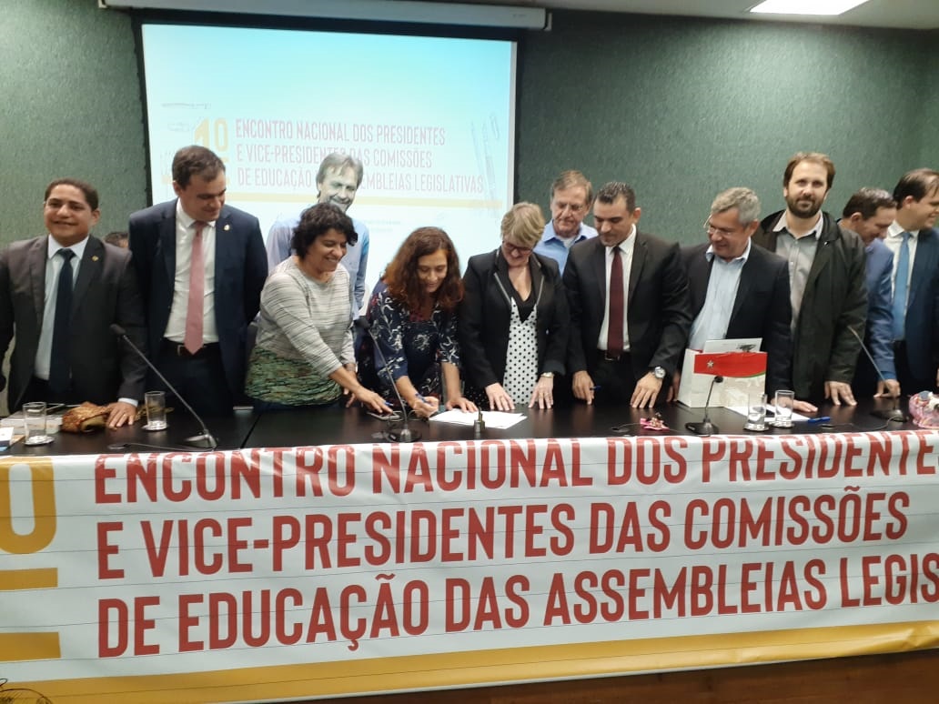 Sofia representará o RS em Encontro Nacional de Comissões de Educação das Assembleias Legislativas