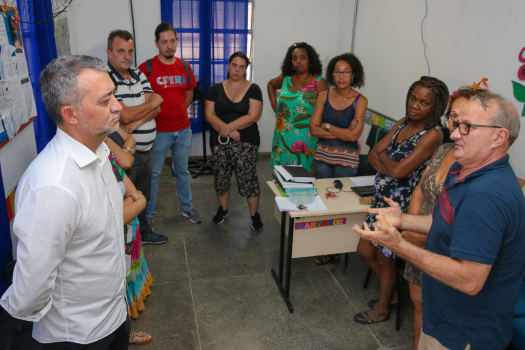 Corte do ponto do magistério é uma punição injusta, avalia presidente Edegar Pretto