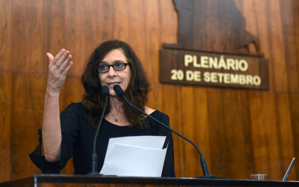 Promotorias de Educação do MP vetam ingresso de crianças na escola antes dos 6 anos