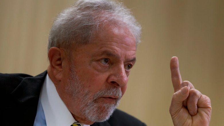 Lula denuncia desmonte de direitos do povo brasileiro e destaca papel do PT na retomada do desenvolvimento com inclusão social