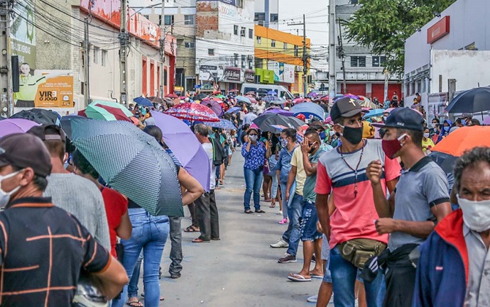 Governo Bolsonaro e a perversa decisão de negar renda e direitos