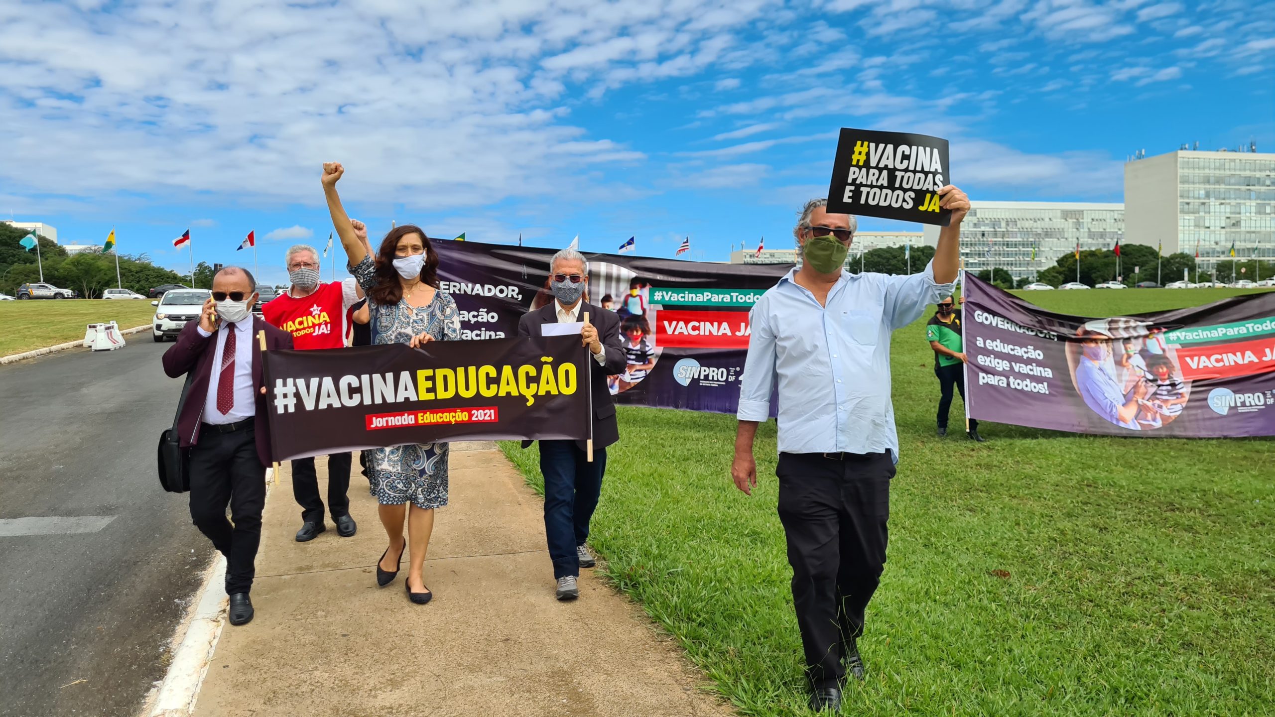 Deputada Sofia participou da Jornada Nacional #VacinaParaTodosJá em Brasília