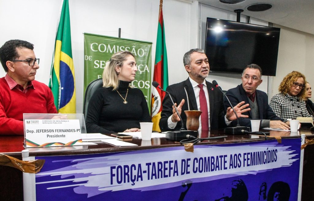 Força-tarefa de Combate aos Feminicídios organiza ações no RS