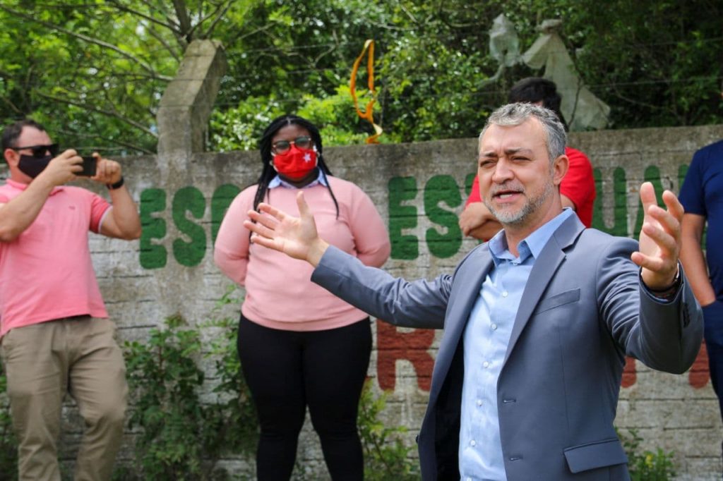 “Queremos construir um Estado que valorize a educação”, diz Edegar Pretto no Jardim América, em Capão do Leão