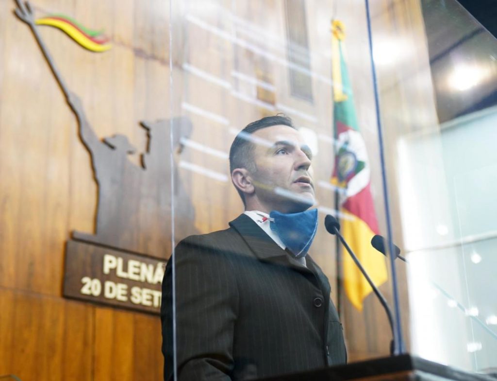 Representante dos servidores do Detran reclama reajuste salarial e estruturação da autarquia
