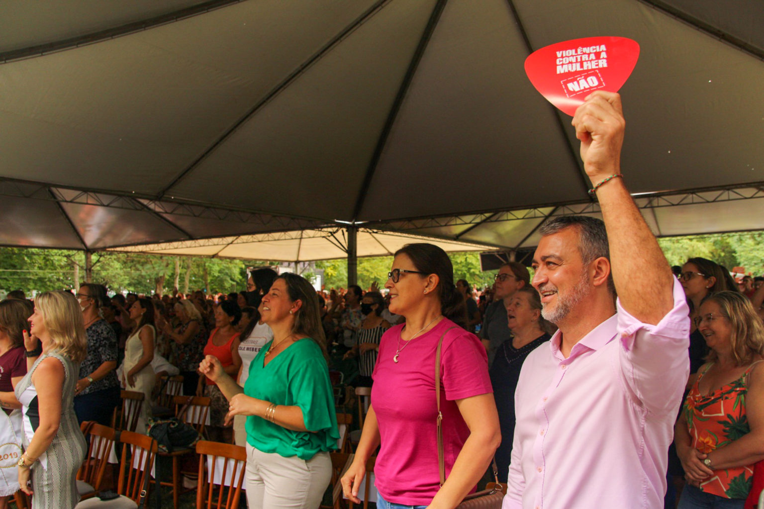 Coordenador de Comitê da ONU defende retomada de políticas públicas para as mulheres, em encontro no Vale do Rio Pardo