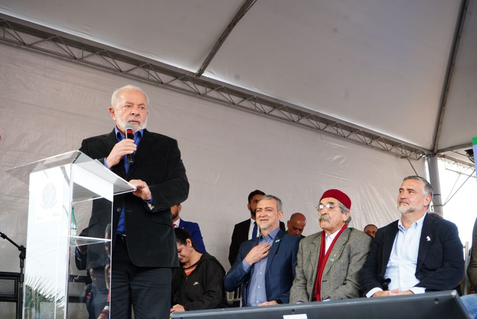 Lula entrega 446 unidades do Minha Casa Minha Vida e anuncia mais 2 milhões de moradias