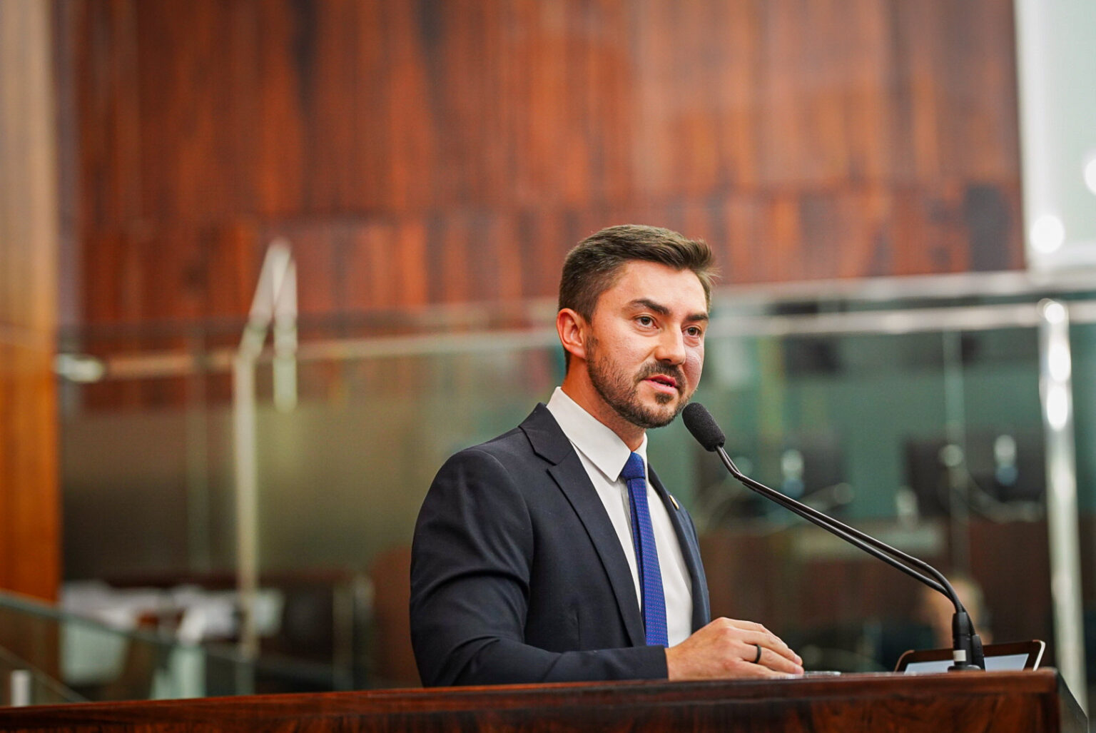 Deputado Adão Pretto repudia falas preconceituosas de diretor do Simers