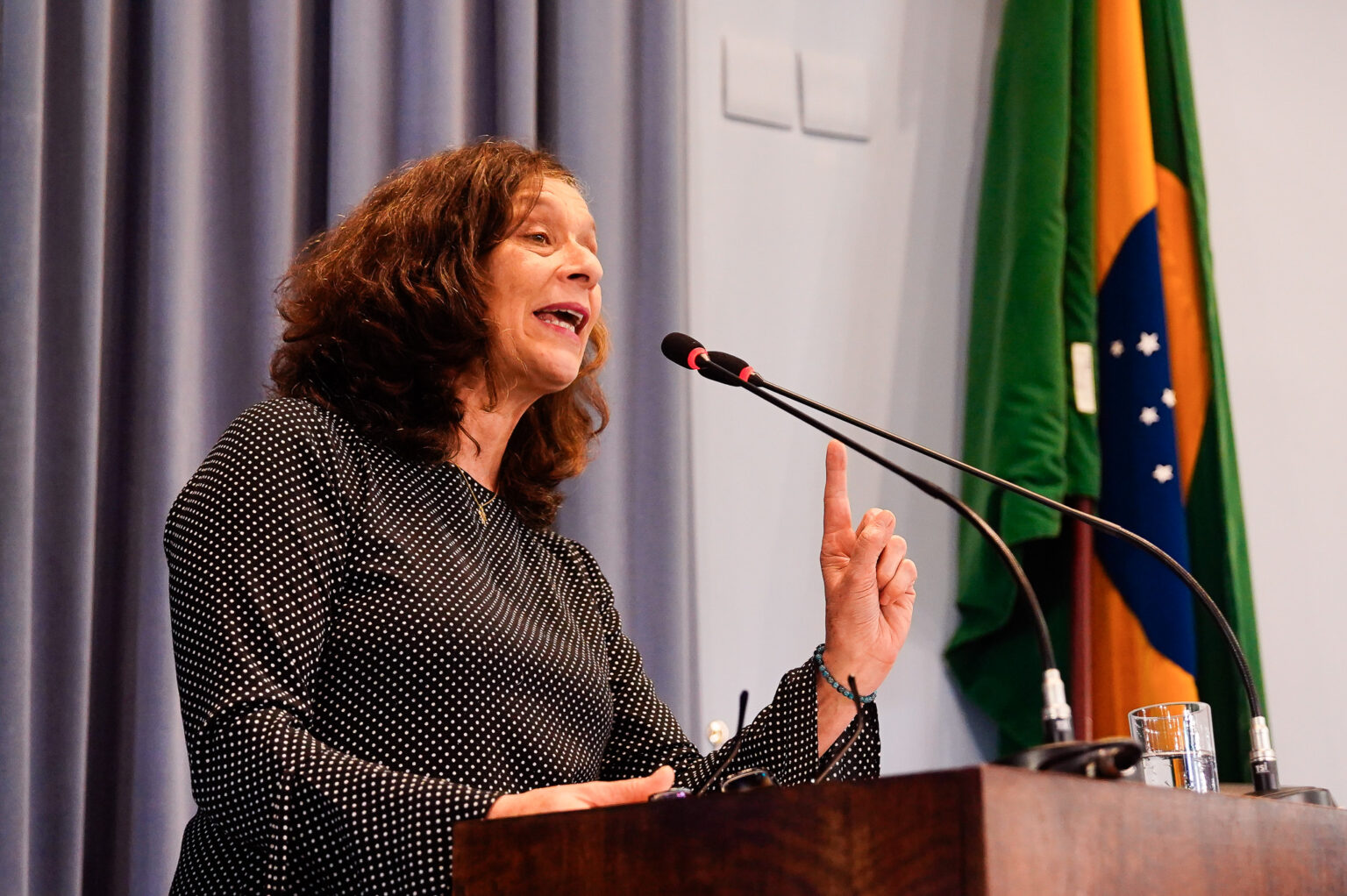 Sofia denuncia paralisação das obras em escolas da rede pública