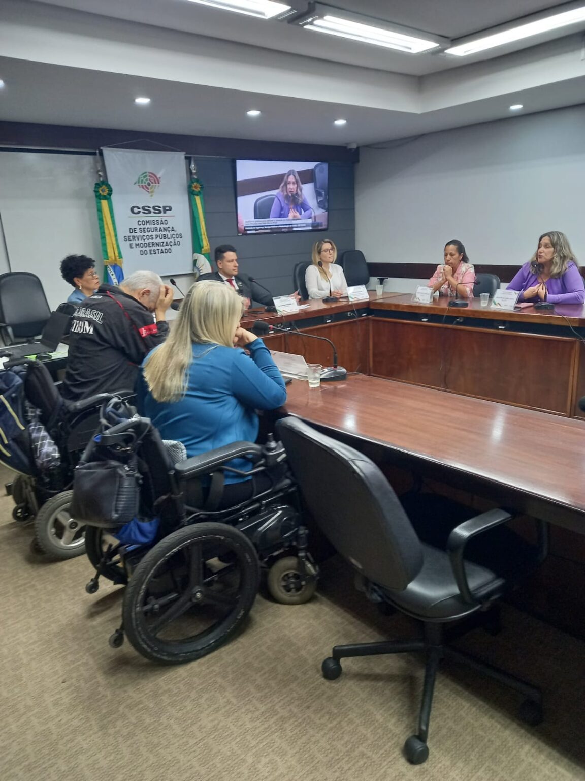 Descumprimento de leis e descaso marcam o cotidiano das pessoas com deficiência no RS