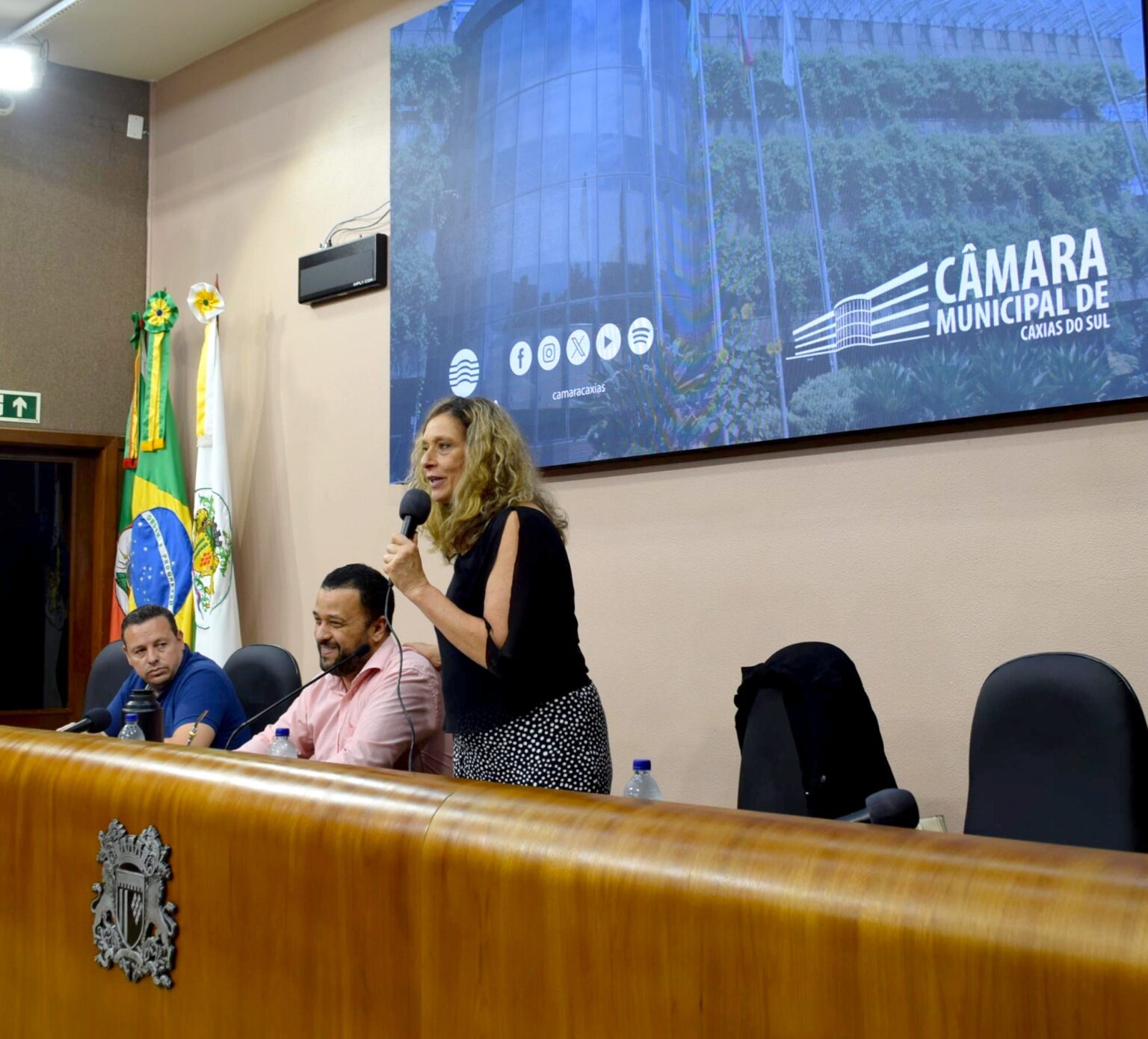 Em Caxias, deputada Sofia se reúne com as escolas estaduais