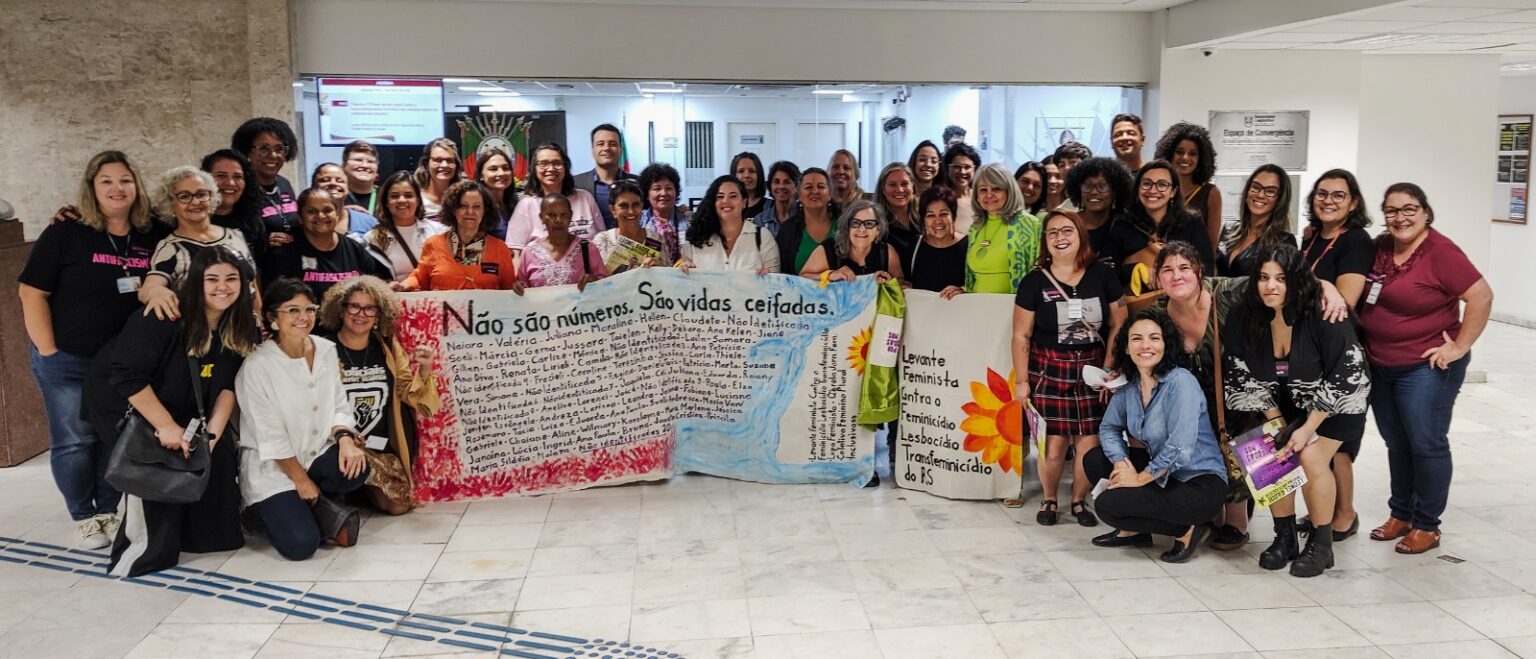 Seminário promovido pelo deputado Radde expõe falta de políticas públicas para a mulher no governo Leite