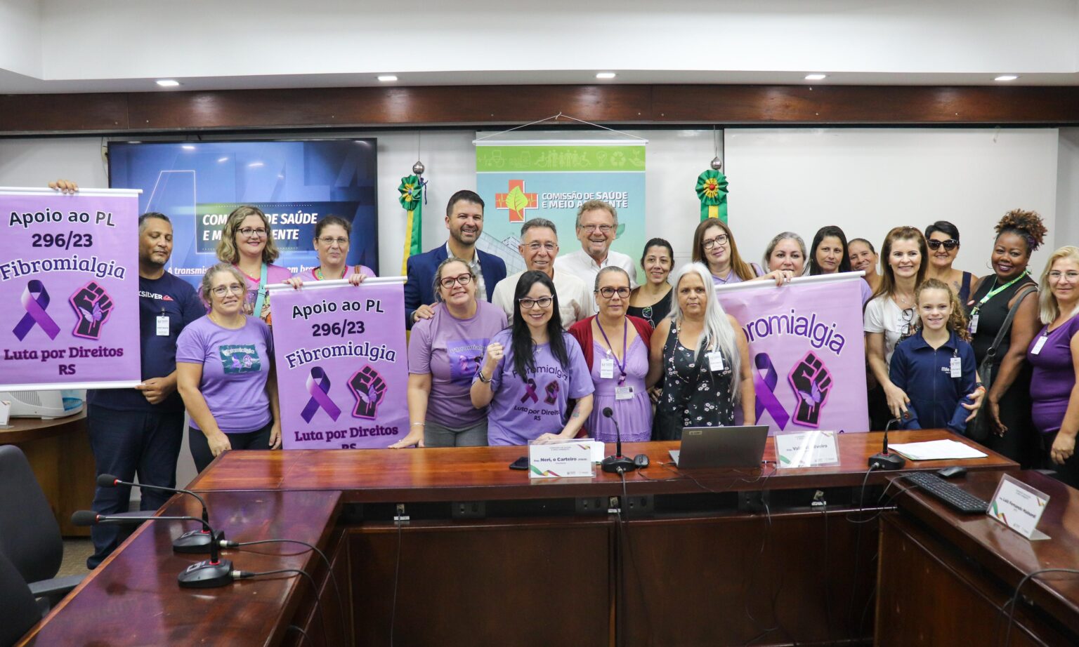 Projeto que equipara pacientes com fibromialgia às pessoas com de deficiência é aprovado na Comissão de Saúde