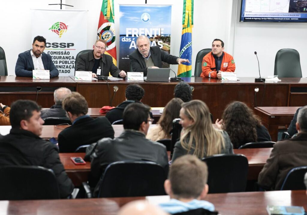 Audiência discute erros, acertos e lições das enchentes na Região Metropolitana como base para plano