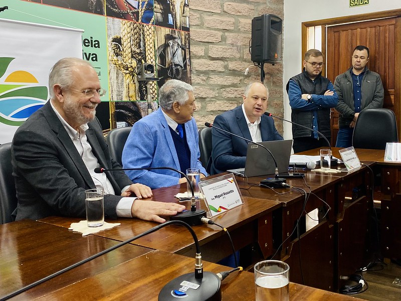 Pioneiros da agricultura familiar na Expointer são destaque em audiência da Comissão de Agricultura