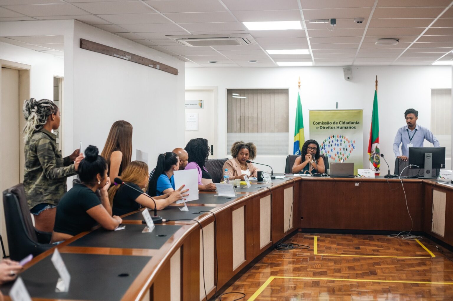 Casos de tortura policial em Porto Alegre são denunciados na CCDH