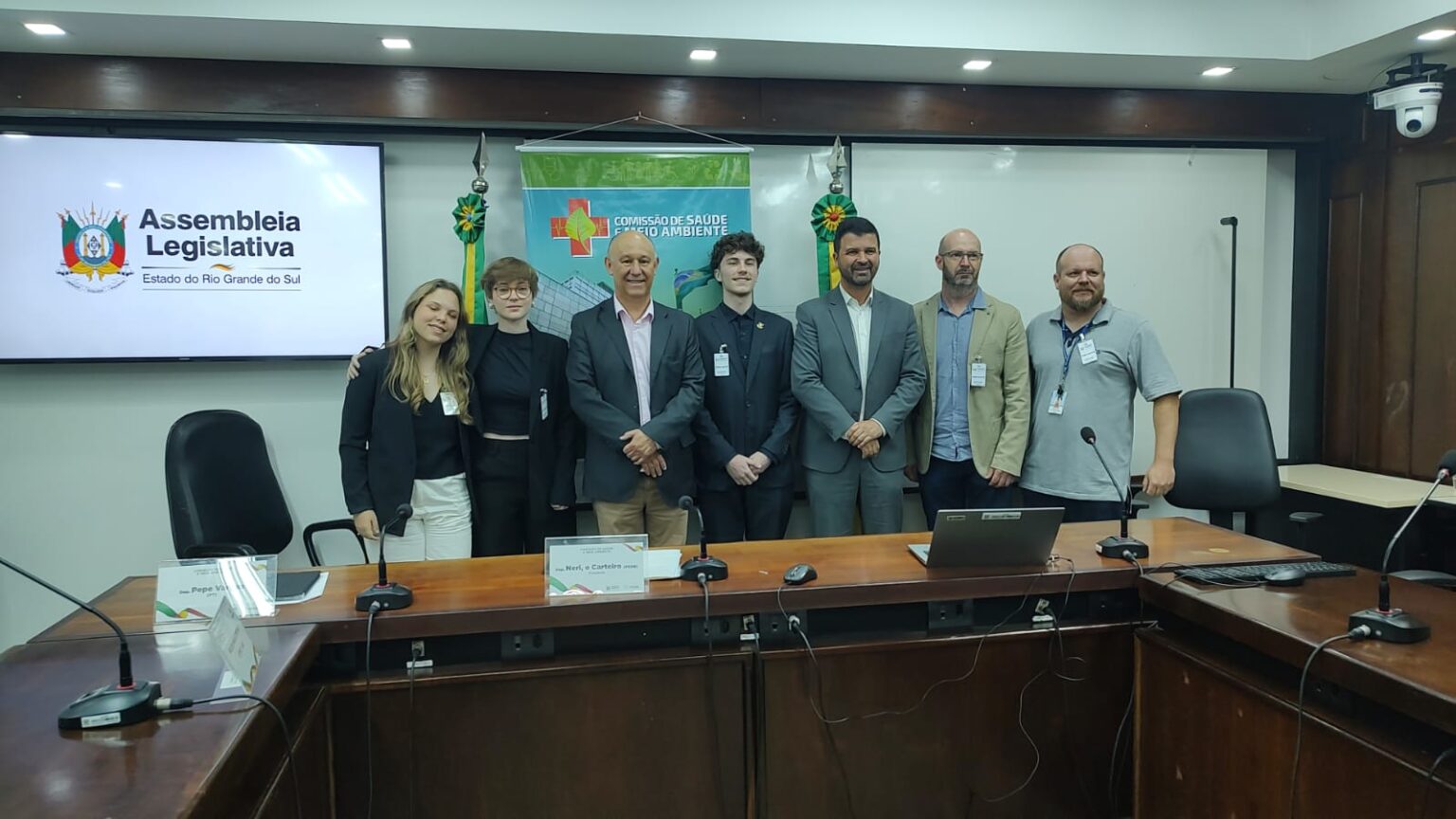 Deputado leva à comissão da Assembleia projeto de estudantes caxienses para o enfrentamento de cheias em pequenos municípios