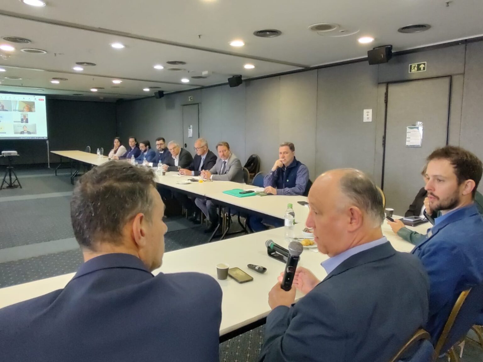 Deputado Pepe e representantes da FIERGS debatem o futuro econômico e fiscal do RS