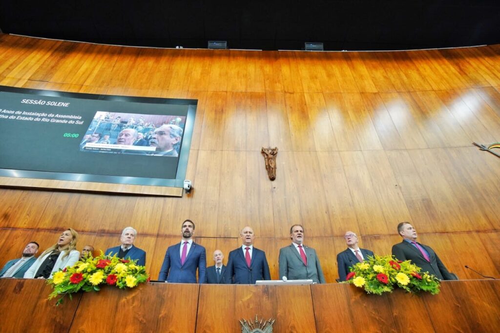 “Missão do Parlamento é legislar ouvindo a população”, diz Pepe Vargas