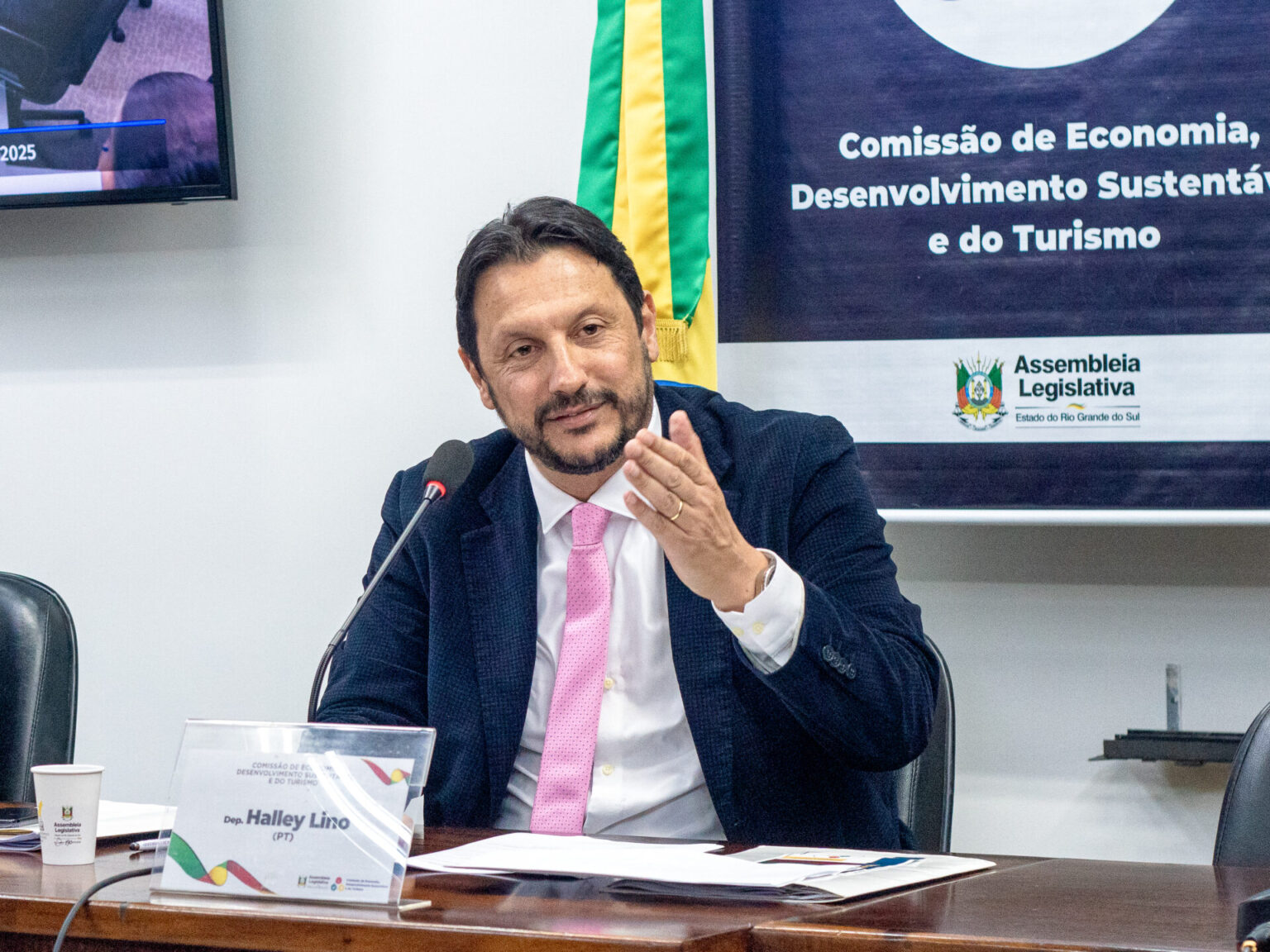 Halley Lino propõe reconhecimento da Capilha e da Escola de Belas Artes como patrimônios oficiais