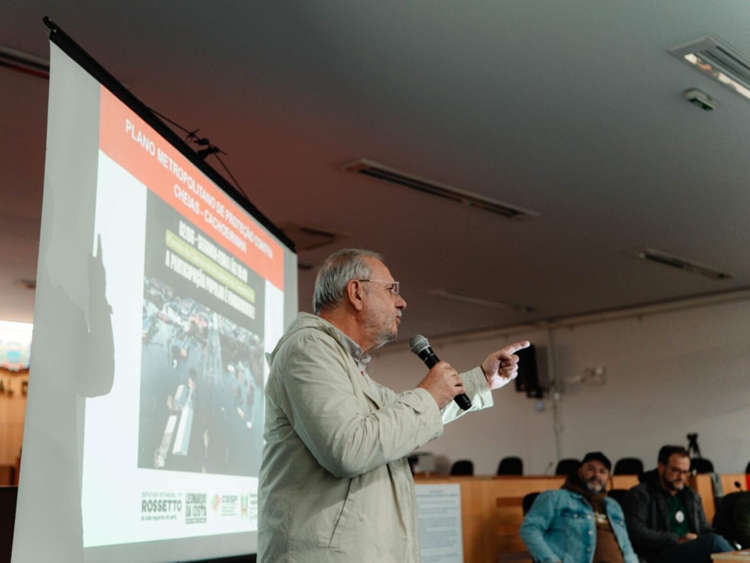 Audiência Pública em Cachoeirinha debate sistema de proteção contra cheias
