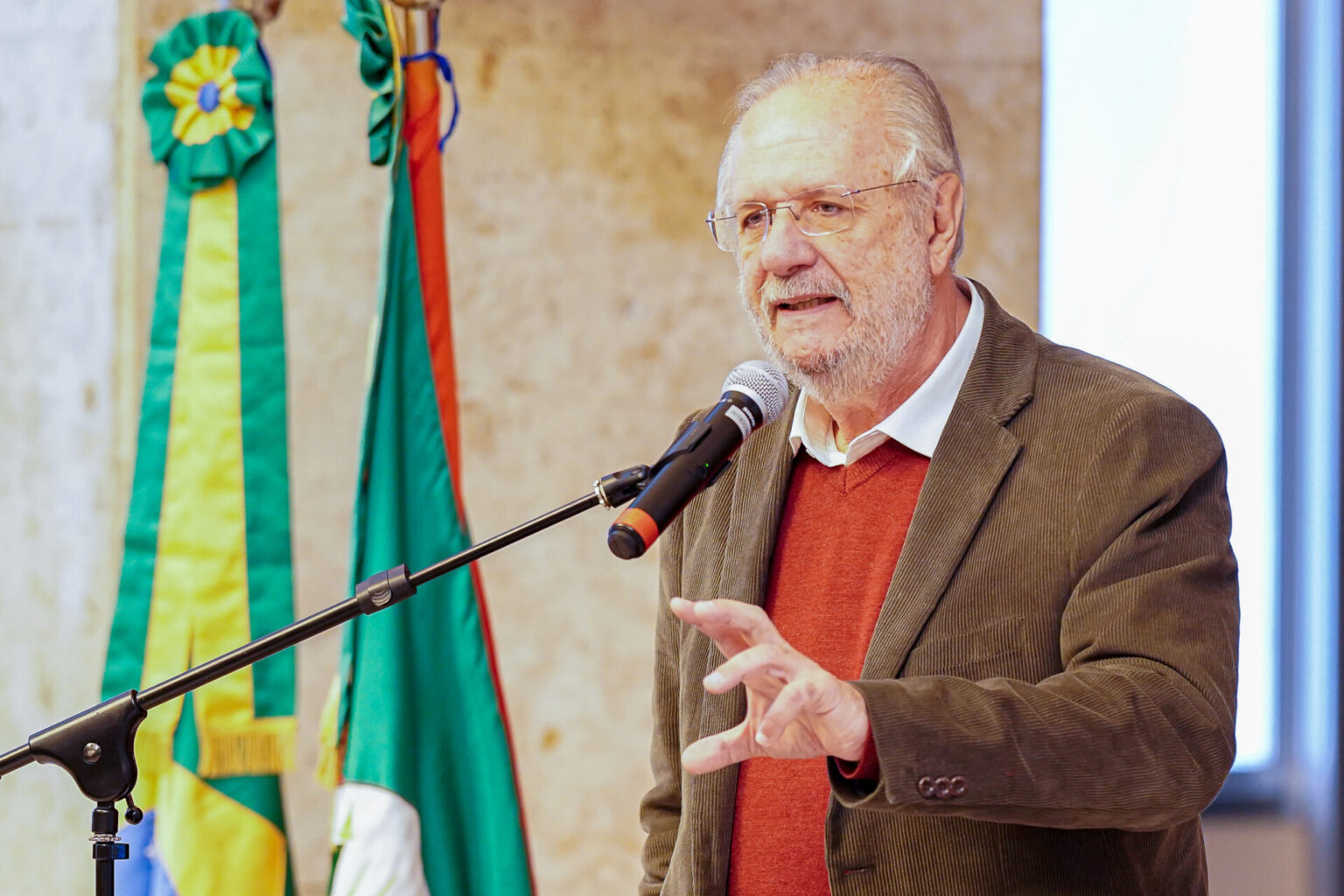 Frente Parlamentar: audiência pública debate incentivos à indústria química