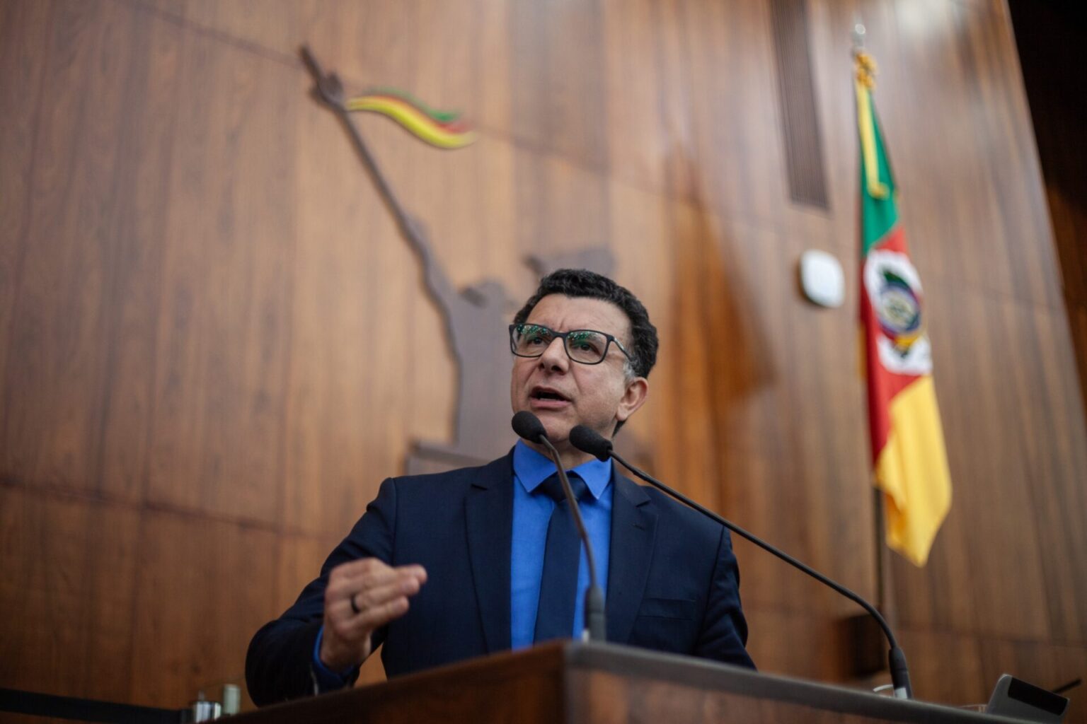 Jeferson critica extensão de privilégio do Ministério Público ao Tribunal de Contas do Estado