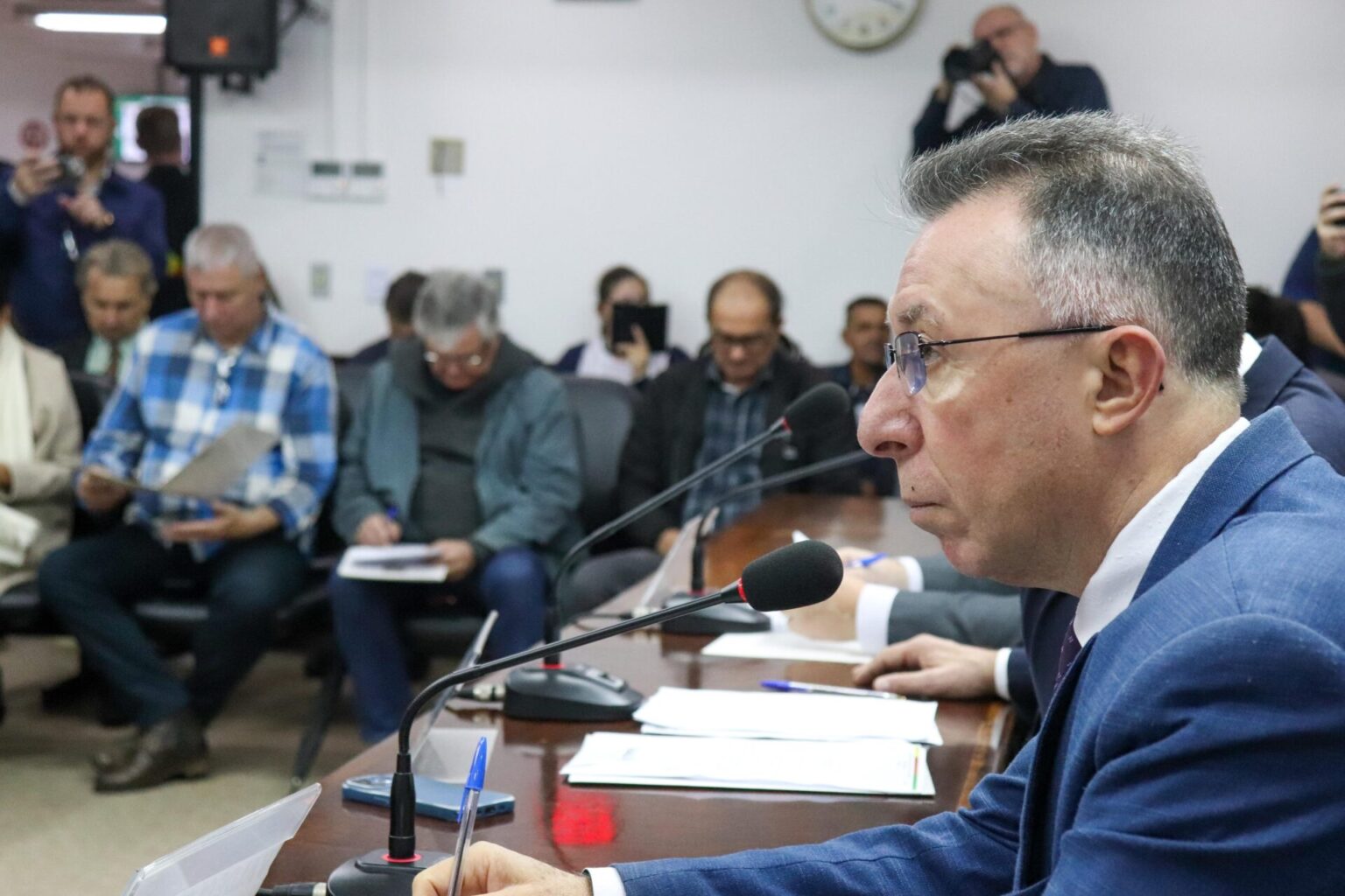 RSC-287: Valdeci dispara contra má qualidade dos serviços e cobra ação do Estado