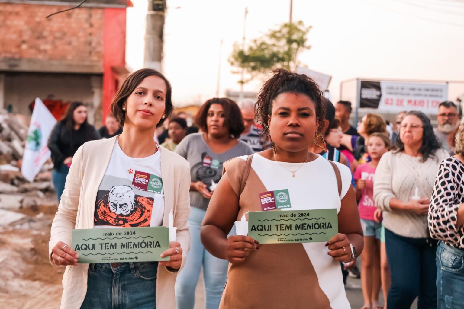 Deputada Laura Sito e vereadora Juliana de Souza protocolam pedido para uso do FUNRIGS na indenização e reassentamento digno a famílias afetadas pelas enchentes
