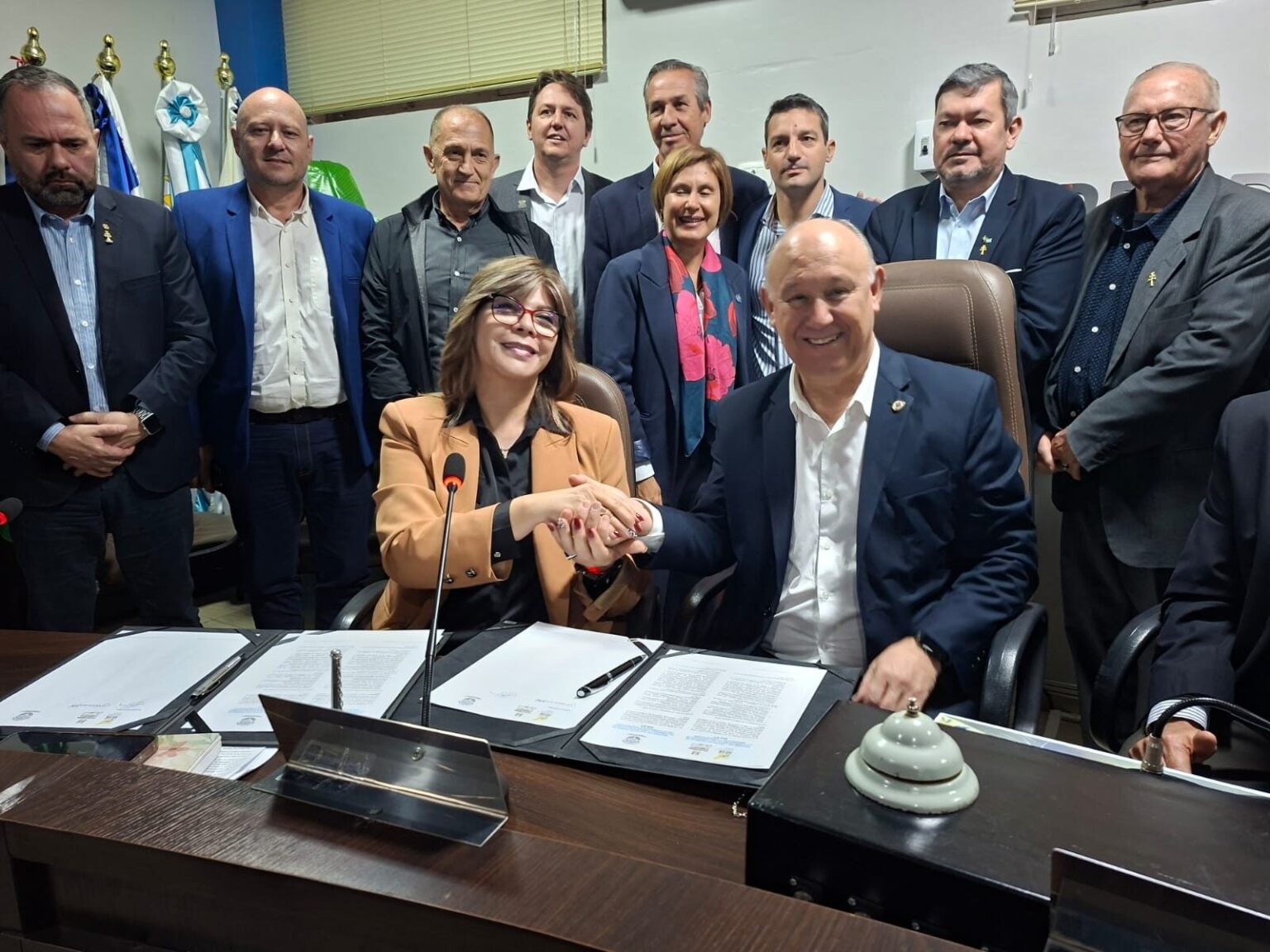 Deputados brasileiros e argentinos assinam acordo de cooperação econômica e turística das Missões