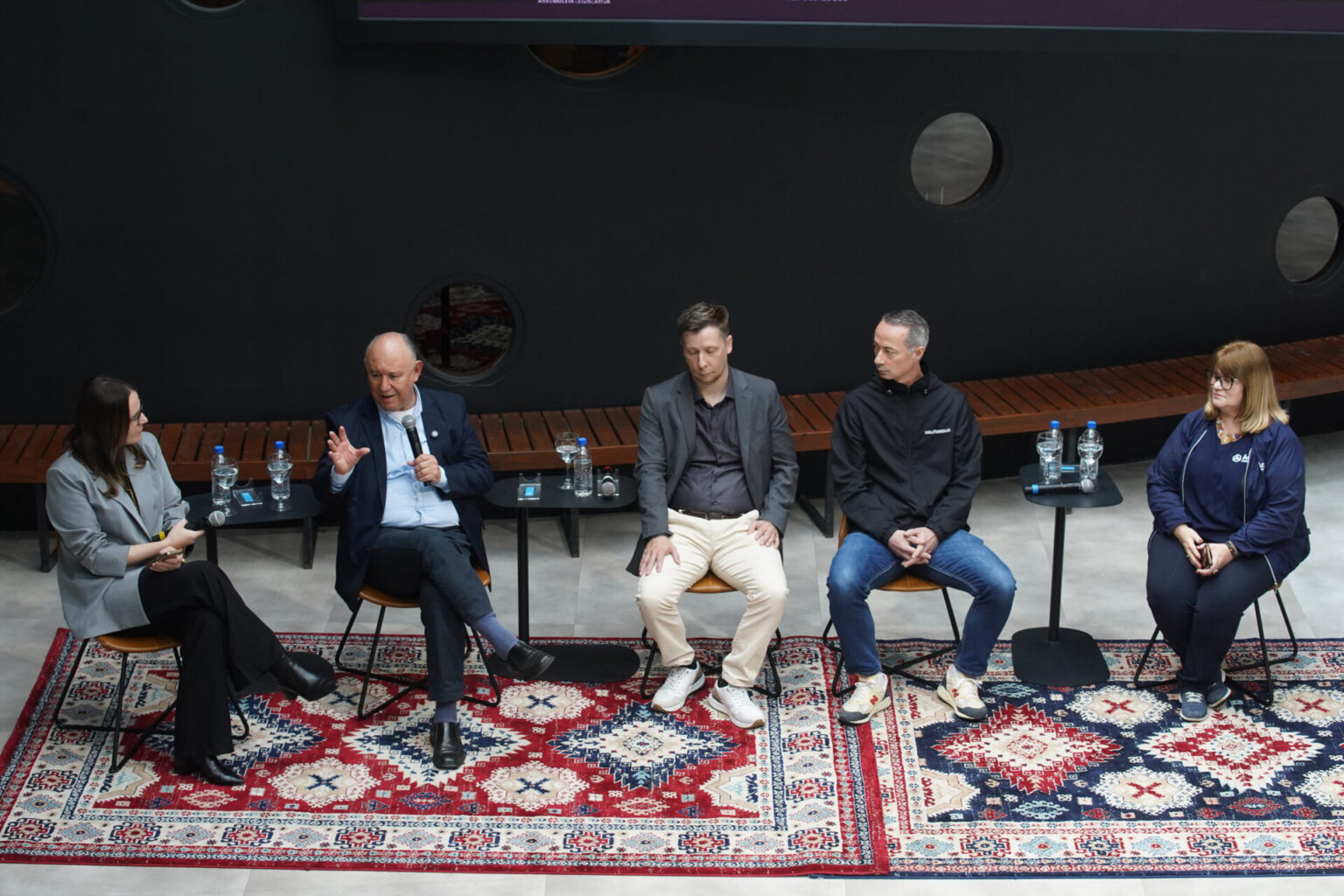 Pepe Vargas defende maior aproximação entre setor público e privado para impulsionar desenvolvimento