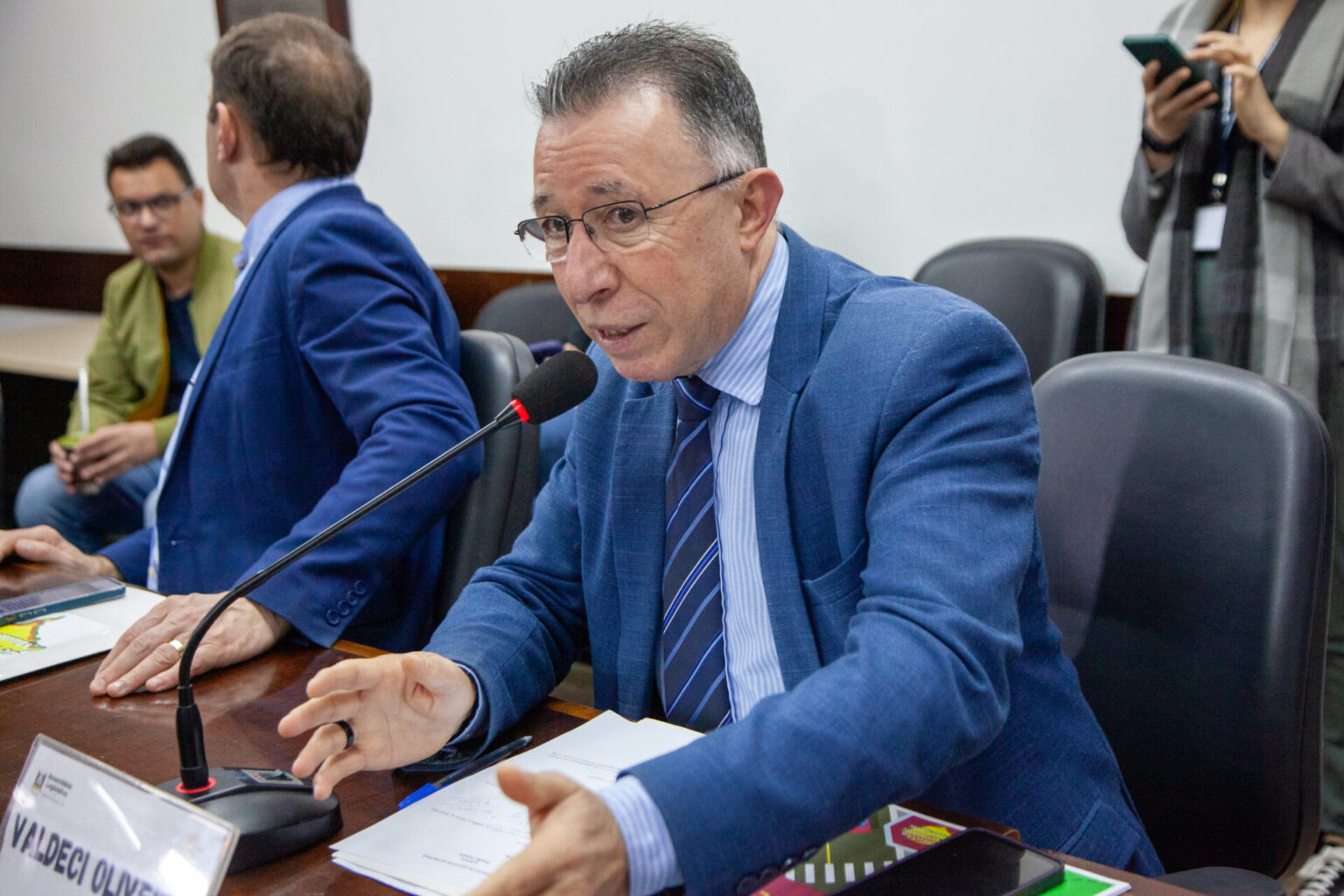 Até quando as Redes Sociais serão território livre para pedófilos? (Artigo: por Valdeci Oliveira)