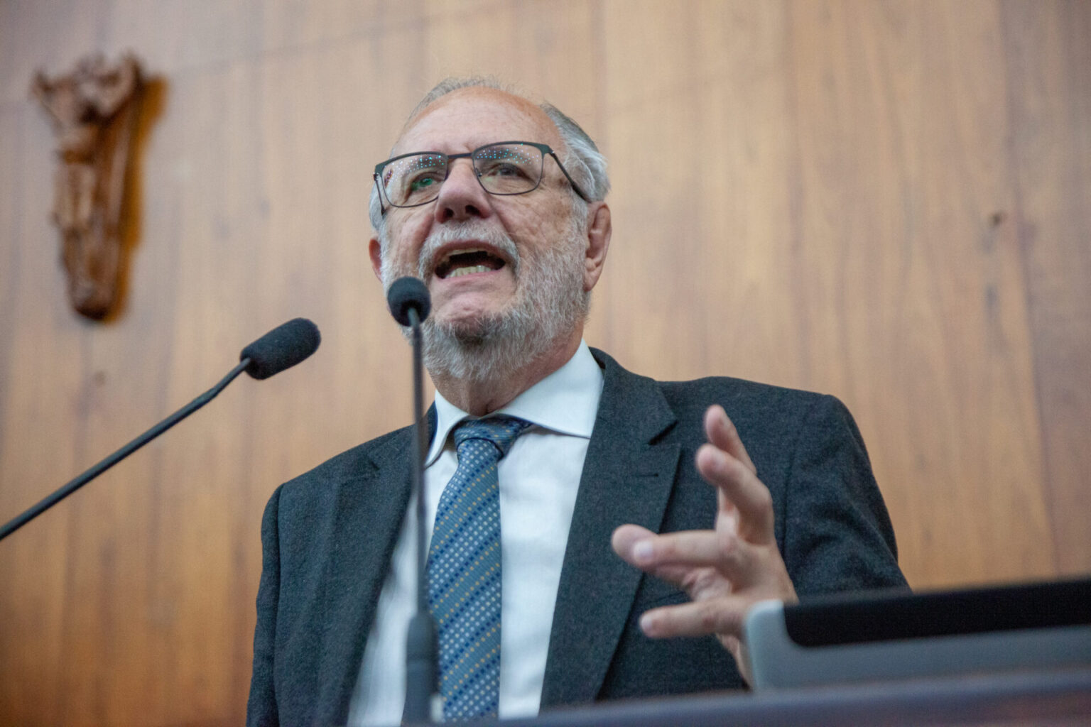 Para Bancada do PT/PCdoB, acordo entre Eduardo Leite e MP ataca direito à saúde pública