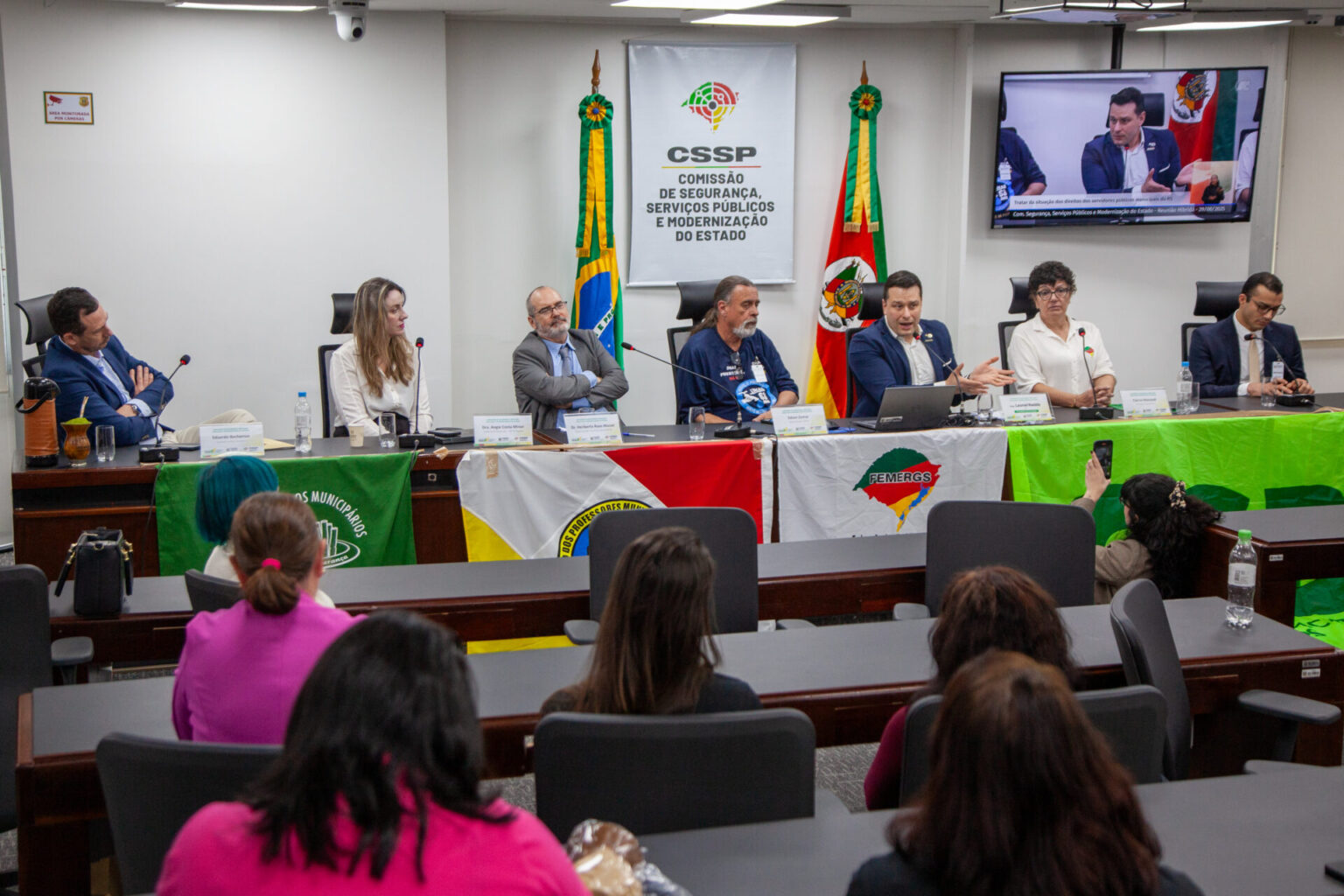 Radde propõe Frente Parlamentar para enfrentar abusos contra servidores municipais