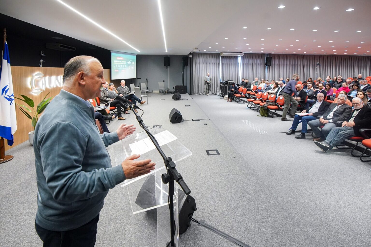 Fórum Democrático leva a Lajeado discussão sobre crescimento sustentável