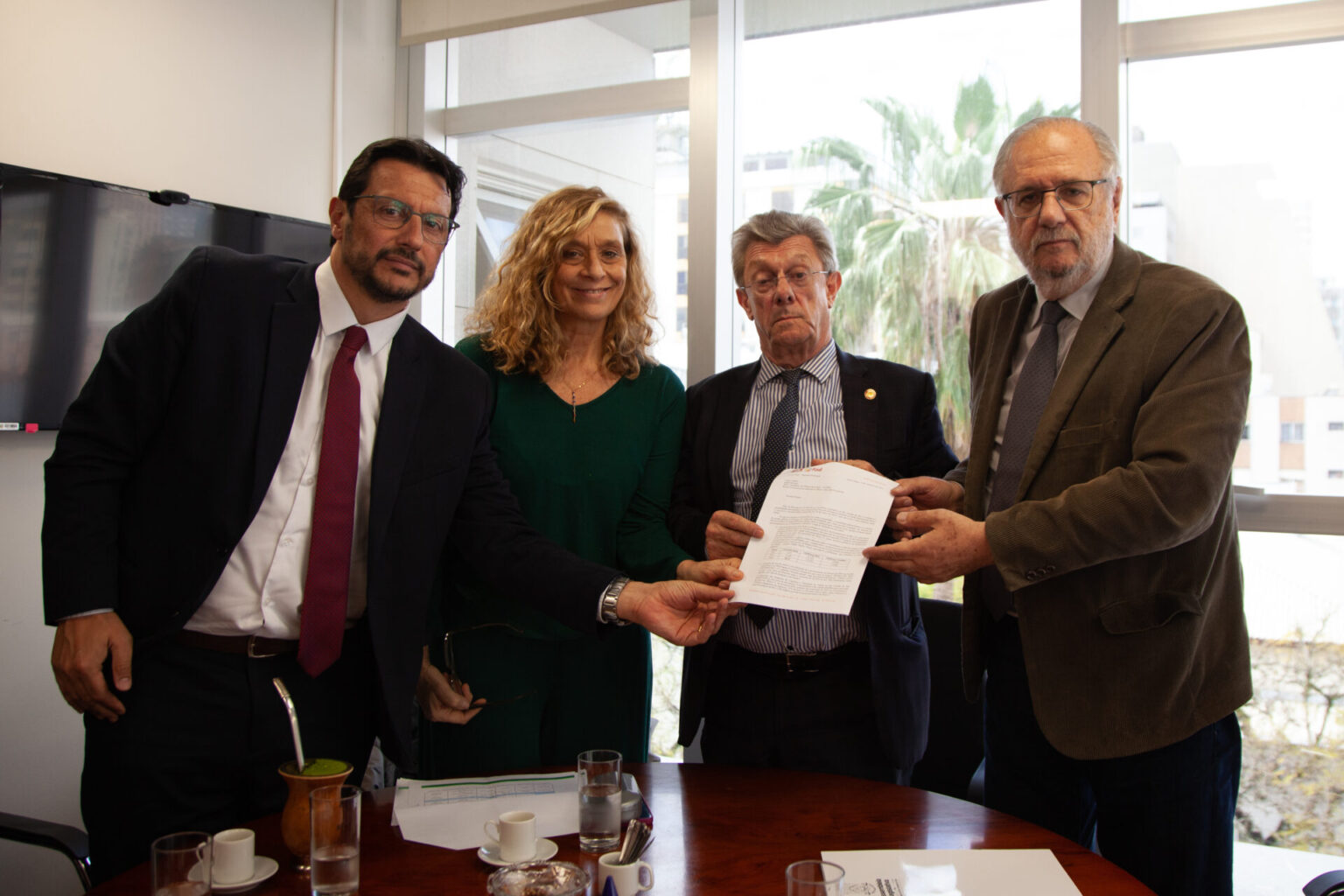 Pedágios: Bancada do PT/PCdoB solicita informações sobre processo do Bloco 2 ao TCE