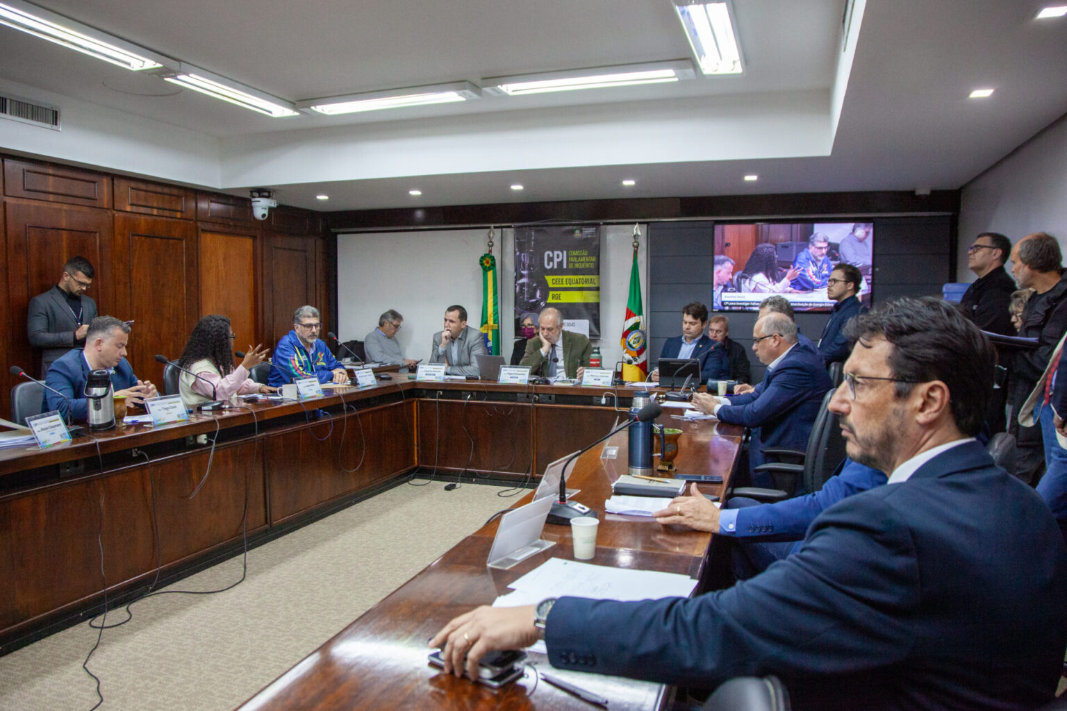 CPI apura mortes e fraudes em treinamentos após terceirização na CEEE Equatorial