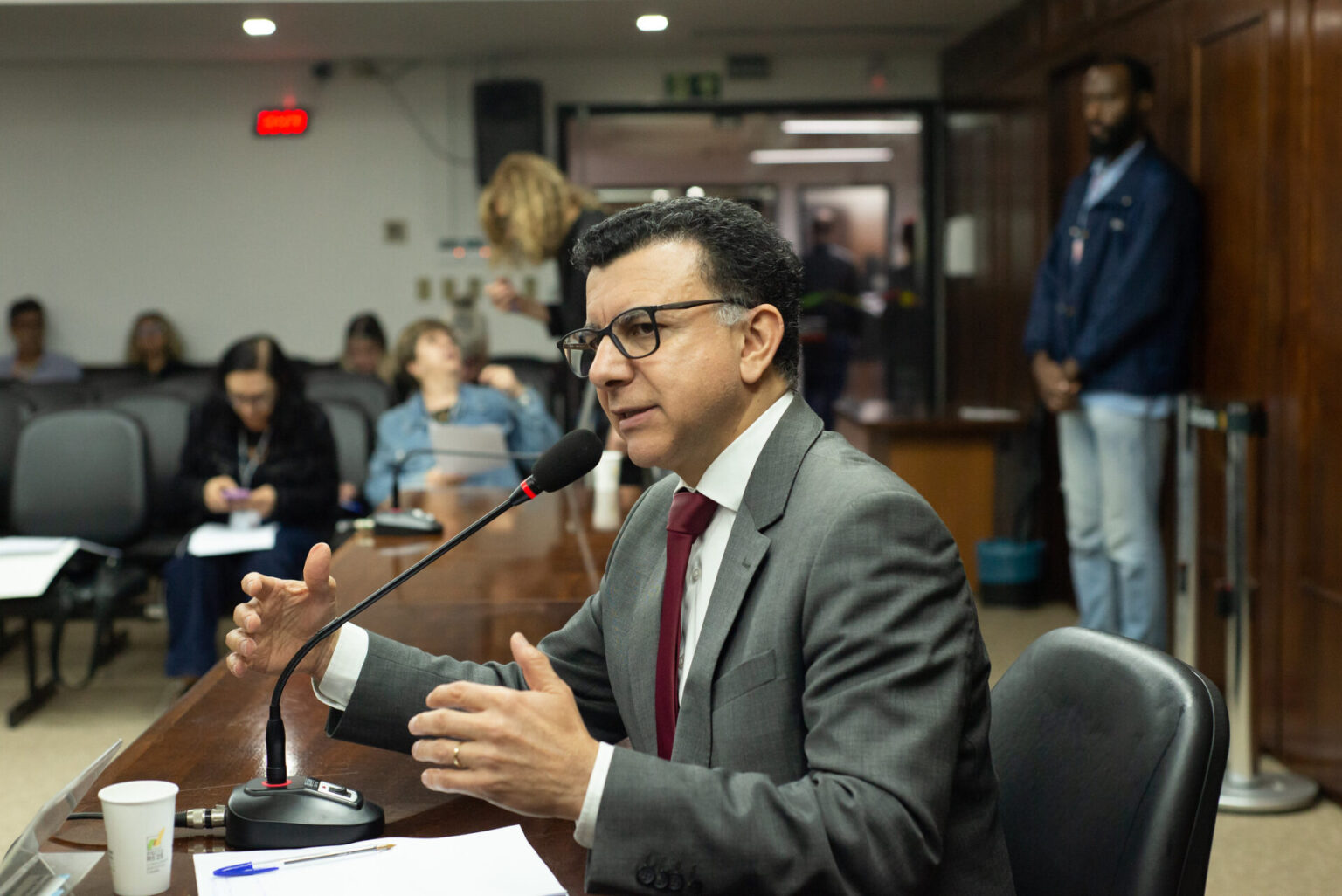 Comissão de Educação reforça pedido de turno integral para a Escola Estadual Maurício Cardoso