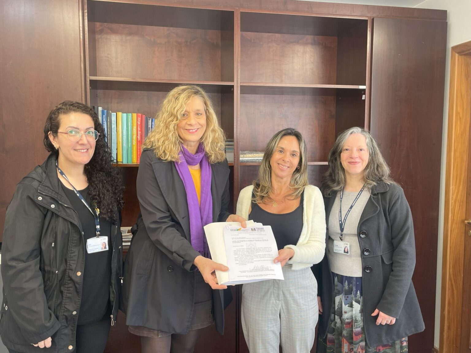 Deputada Sofia Cavedon cobra ação do TCE sobre obras escolares paralisadas no RS