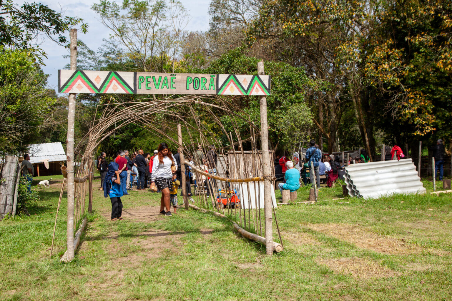 Bancada do PT/PCdoB entra com pedido para retirar doação de área indígena da votação desta terça-feira