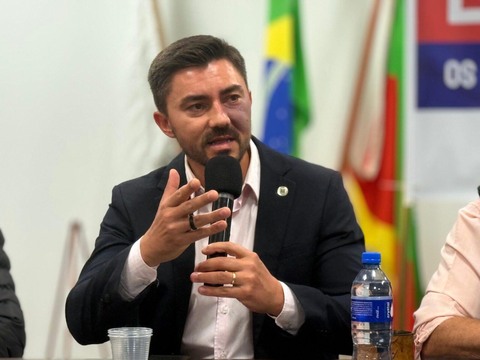 Adão Pretto reforça a necessidade de maior transparência e critérios para perfurar poços em Viamão