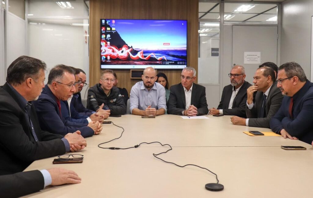 Lideranças da Região Central reivindicam antecipação das obras na RSC-287 Lideranças da Região Central reivindicam antecipação das obras na RSC-287