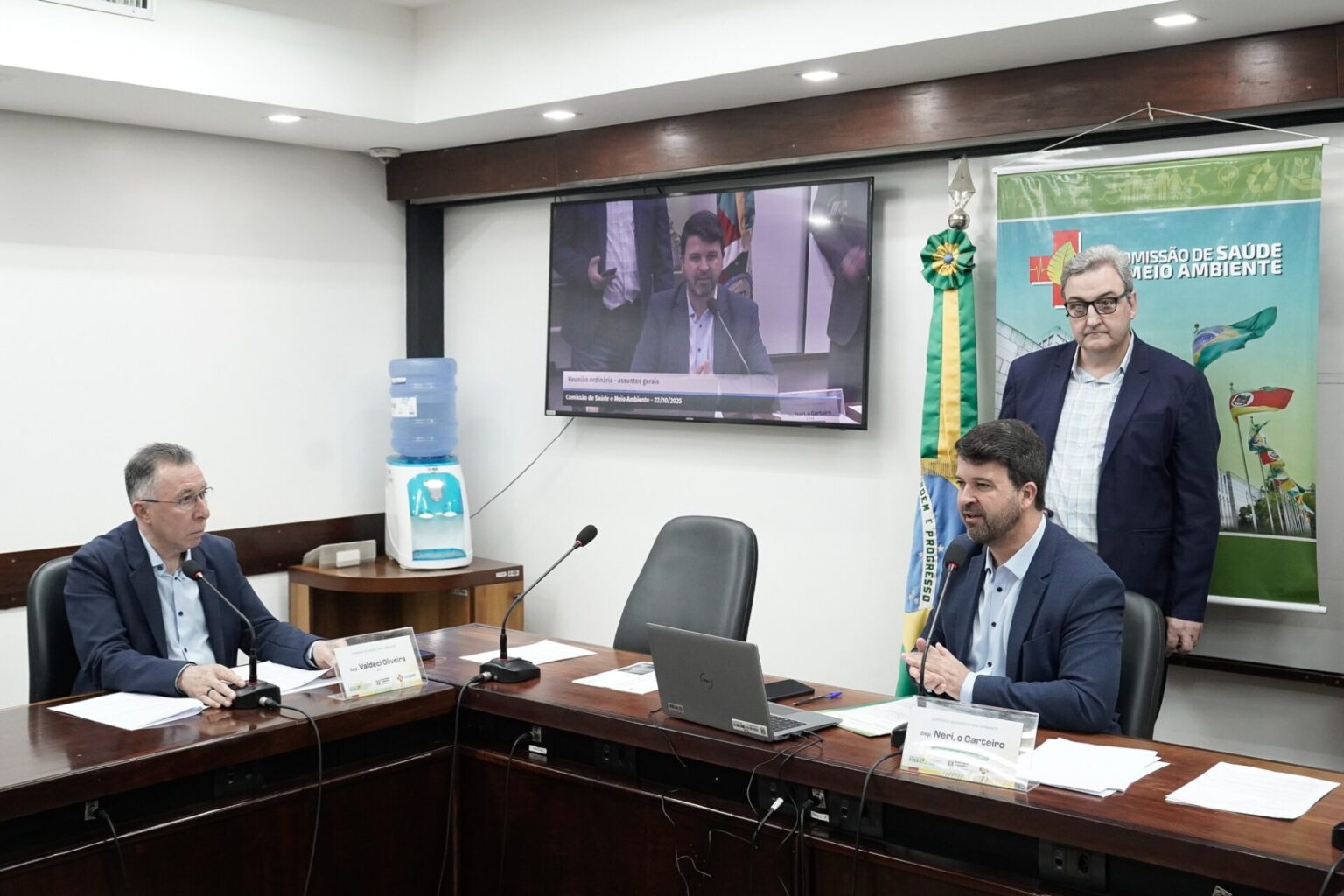 Valdeci defende criação de Subcomissão para acompanhar a crise da saúde pública em Canoas Valdeci defende criação de Subcomissão para acompanhar a crise da saúde pública em Canoas