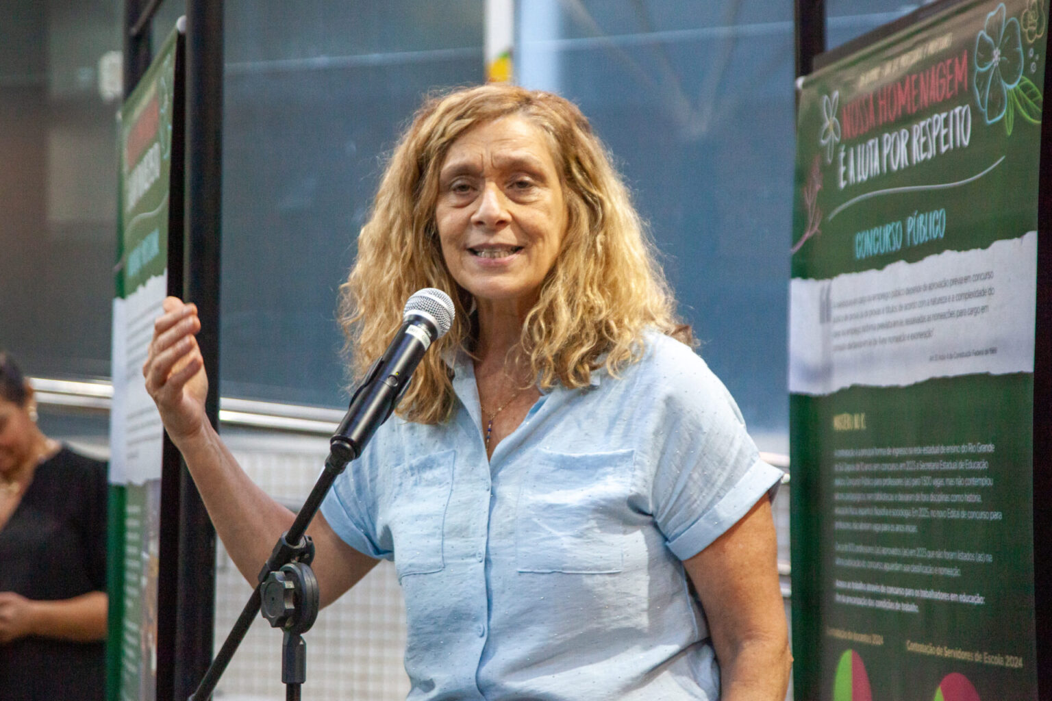 Exposição “Nossa homenagem é a Luta por Respeito” valoriza educadores e inicia circuito itinerante pelo RS