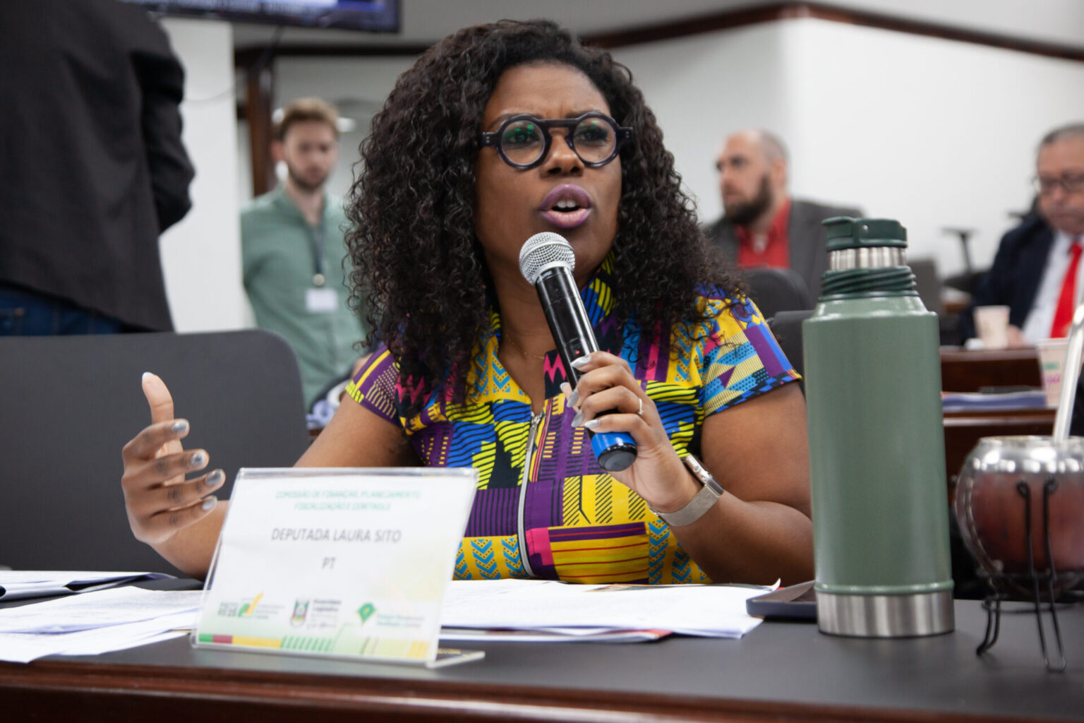 Laura Sito denuncia uso do Fundo da Reconstrução em empresas de pedágios