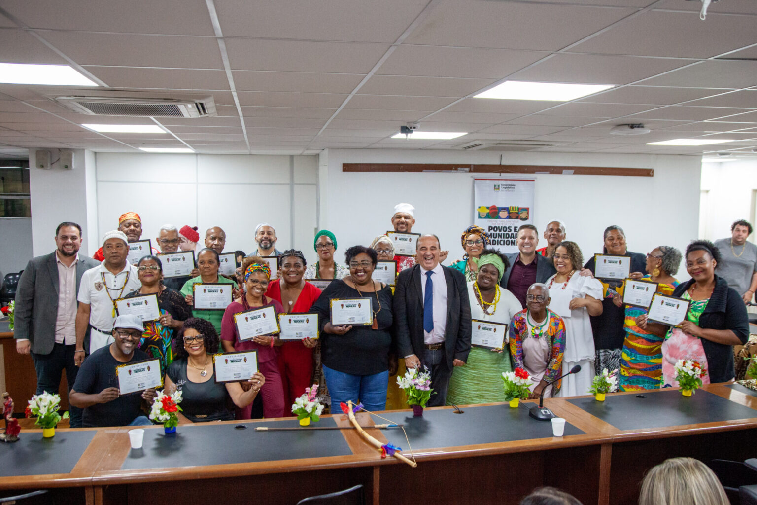 Frente dos Povos e Comunidades Tradicionais homenageia personalidades negras