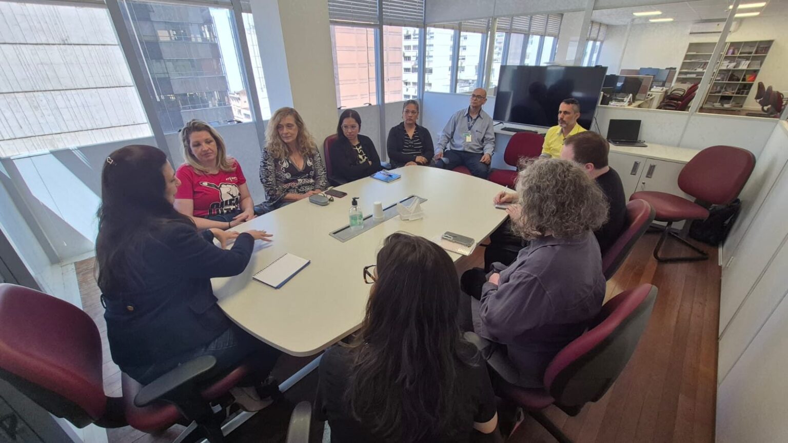 Comunidade escolar se mobiliza contra o encerramento dos cursos de formação de professores em Porto Alegre Comunidade escolar se mobiliza contra o encerramento dos cursos de formação de professores em Porto Alegre
